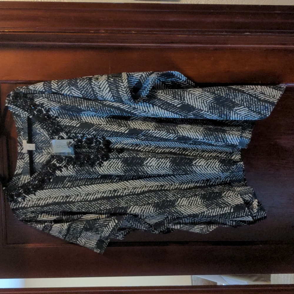 Chico's poncho top size 3 or XL black and white hand beaded